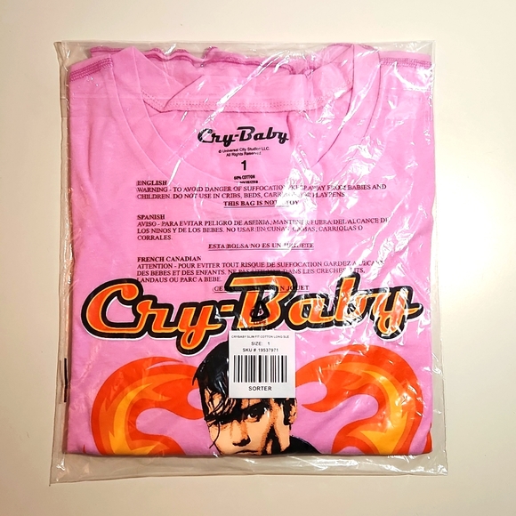 ❤️NWT VINTAGE TORRID CRY BABY MOVIE - JOHNNY DEPP - LETTUCE HEM GRAPHIC CROP TEE - Picture 3 of 8